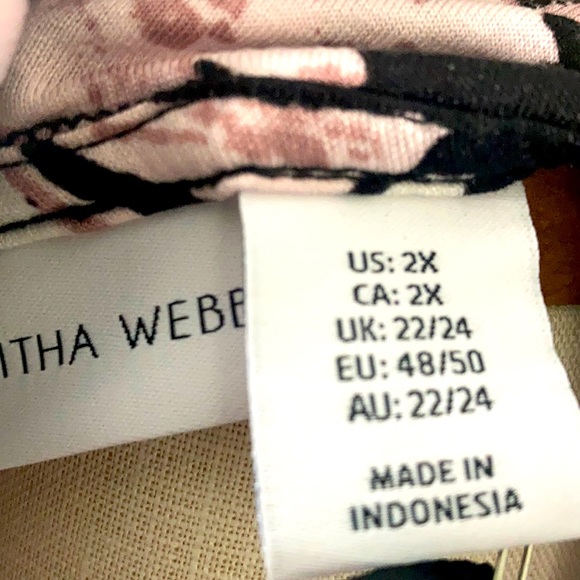 NWT Tabitha Webb Cowell neck 3/4 sleeve floral top - Picture 9 of 9